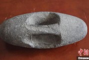 鸡西新疆兵团第五师双河市发现疑似新石器时代石器